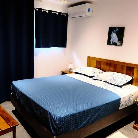 T3 - 87M2 - Residence Georgette Terre Sainte Bagian luar foto